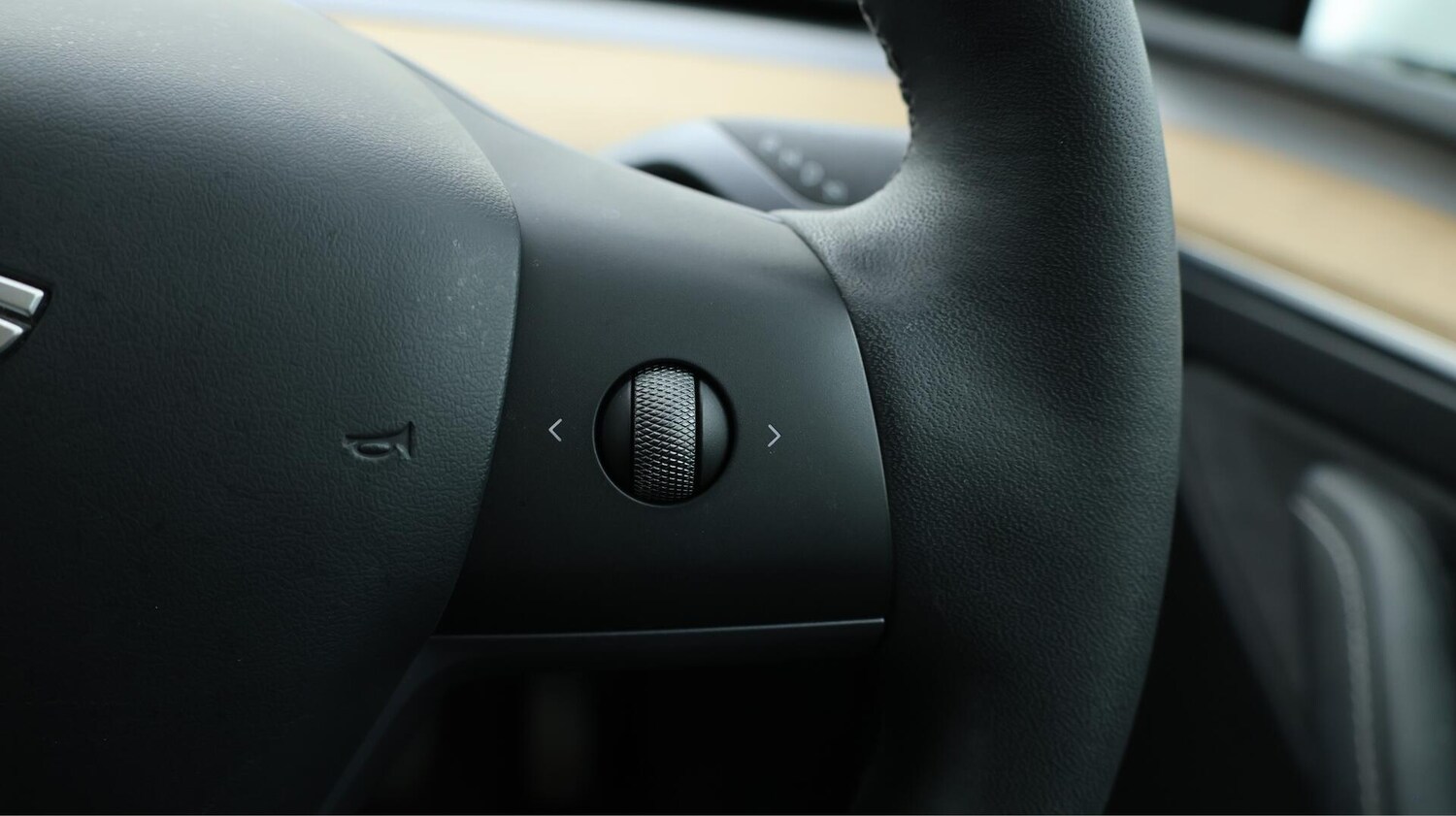 Used Tesla Model Y 2022 for sale - 76472110: Photo 26