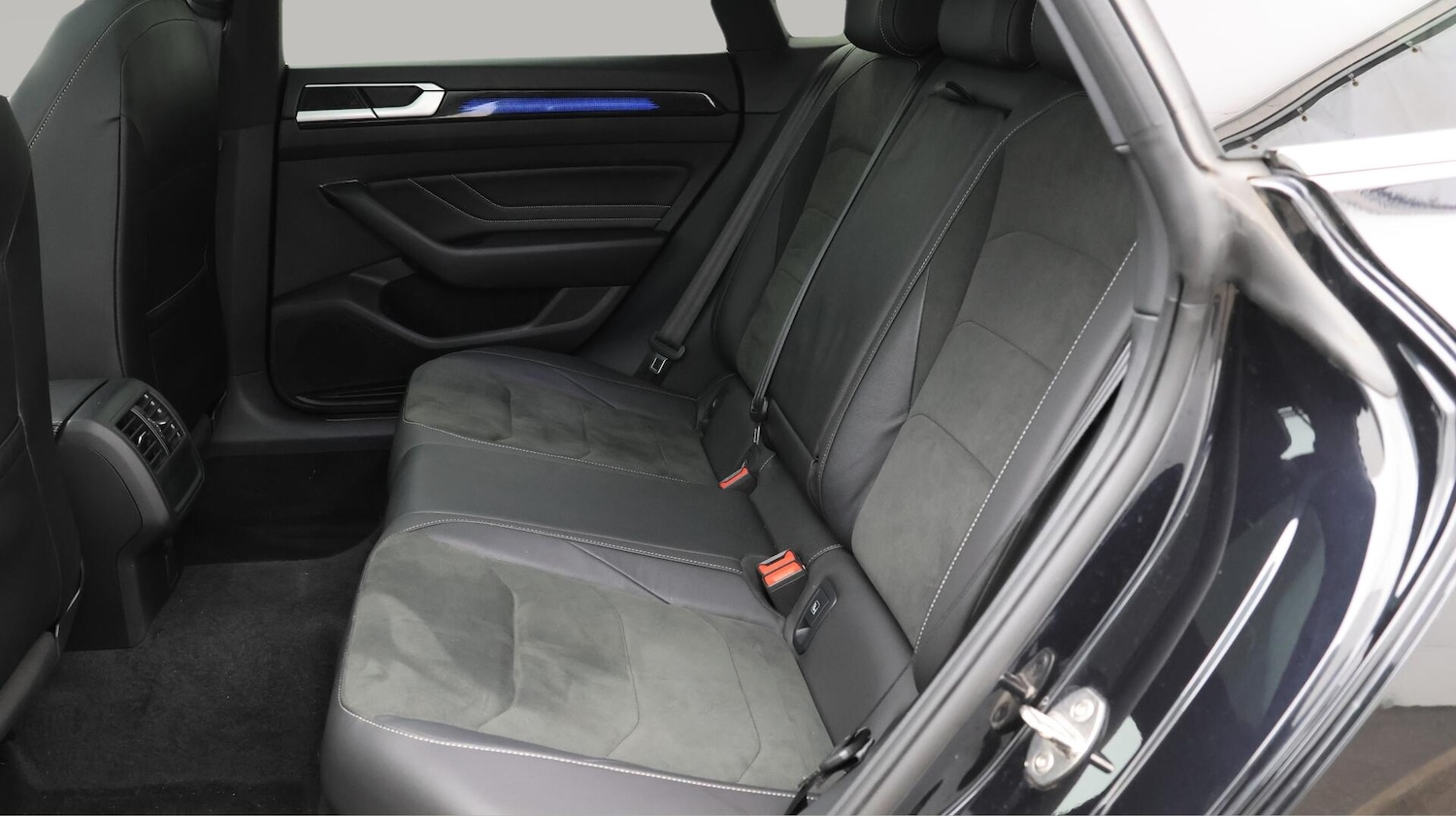 Used Volkswagen Arteon 2024 for sale - 76431985: Photo 17