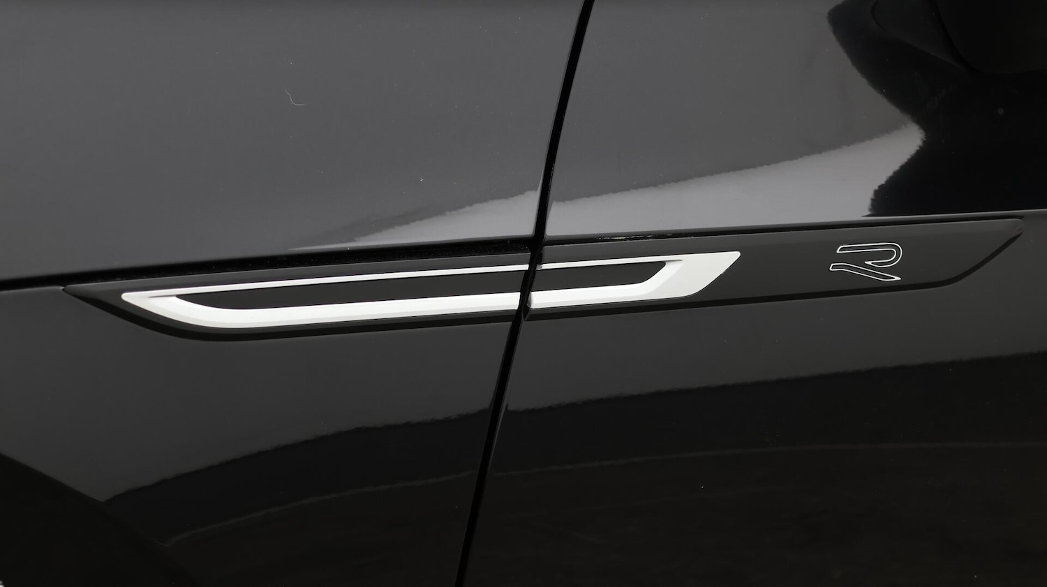 Used Volkswagen Arteon 2024 for sale - 76431985: Photo 22