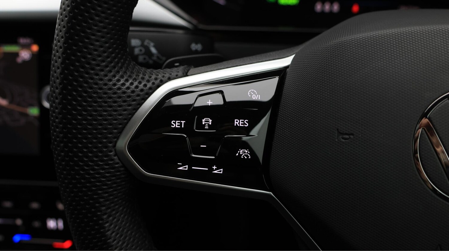 Used Volkswagen Arteon 2024 for sale - 76431985: Photo 25