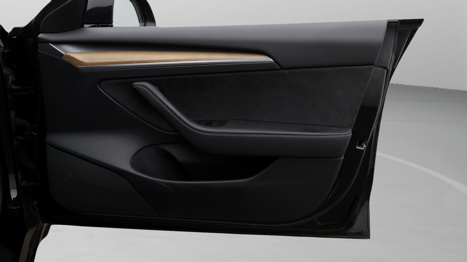 Used Tesla Model 3 2021 for sale - 77327577: Photo 15