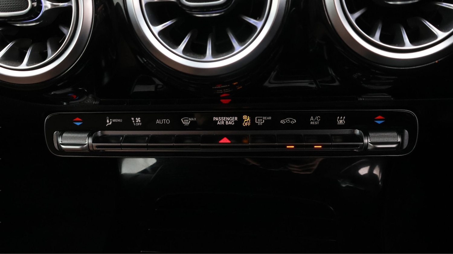 Used Mercedes-Benz CLA 2023 for sale - 78060456: Photo 12