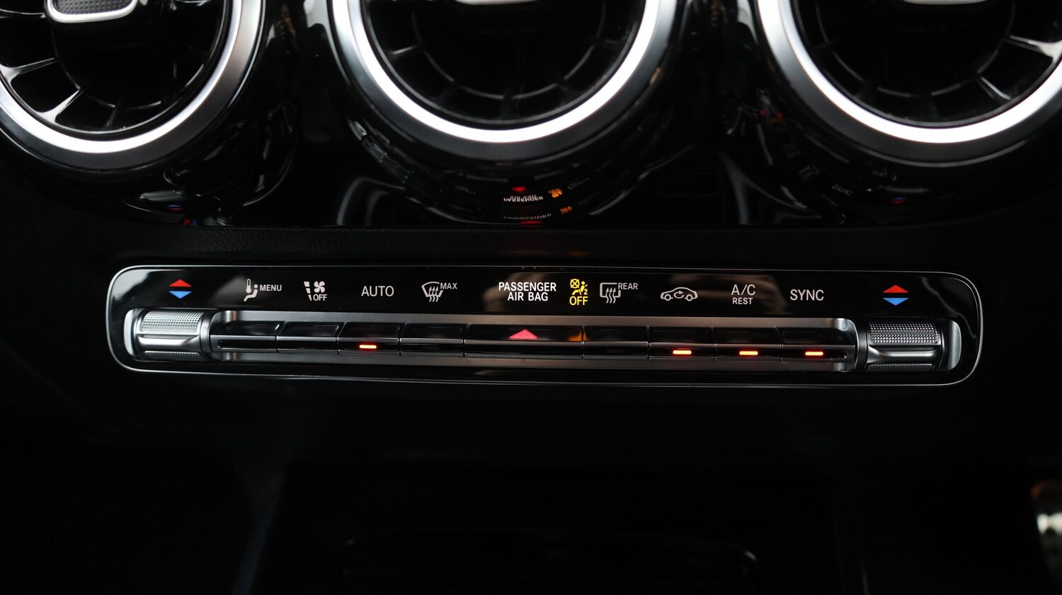 Used Mercedes-Benz GLA 2021 for sale - 77247514: Photo 12