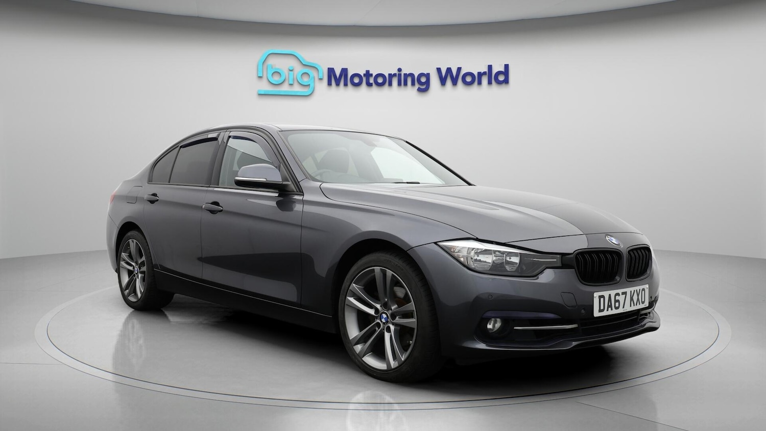 Used BMW 3 Series 2017 for sale - 76381064: Photo 1