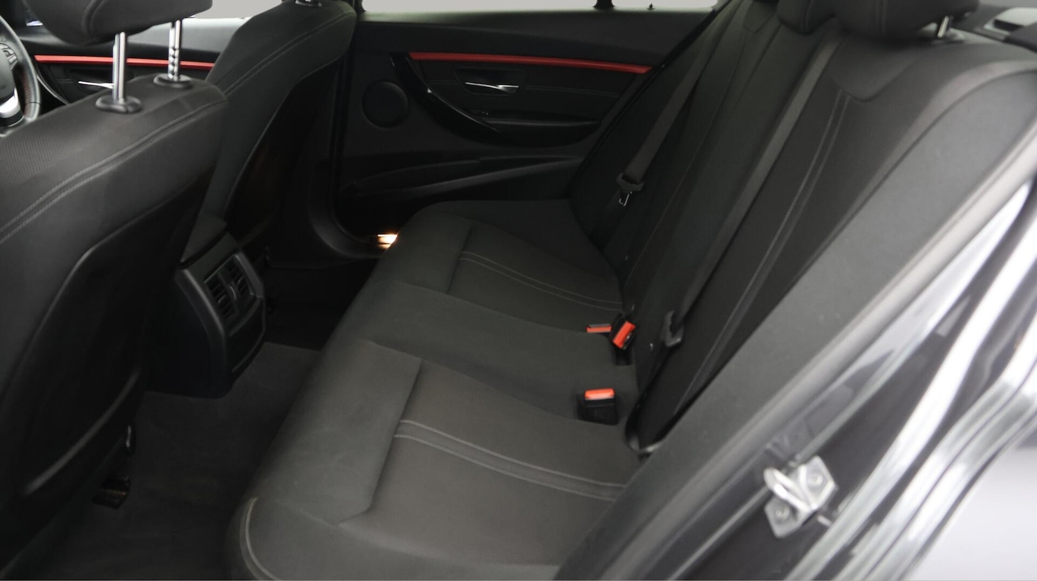 Used BMW 3 Series 2017 for sale - 76381064: Photo 16