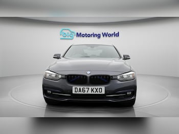 Used BMW 3 Series 2017 for sale - 76381064: Photo