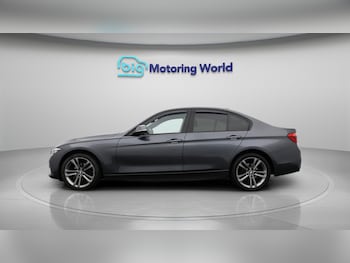 Used BMW 3 Series 2017 for sale - 76381064: Photo