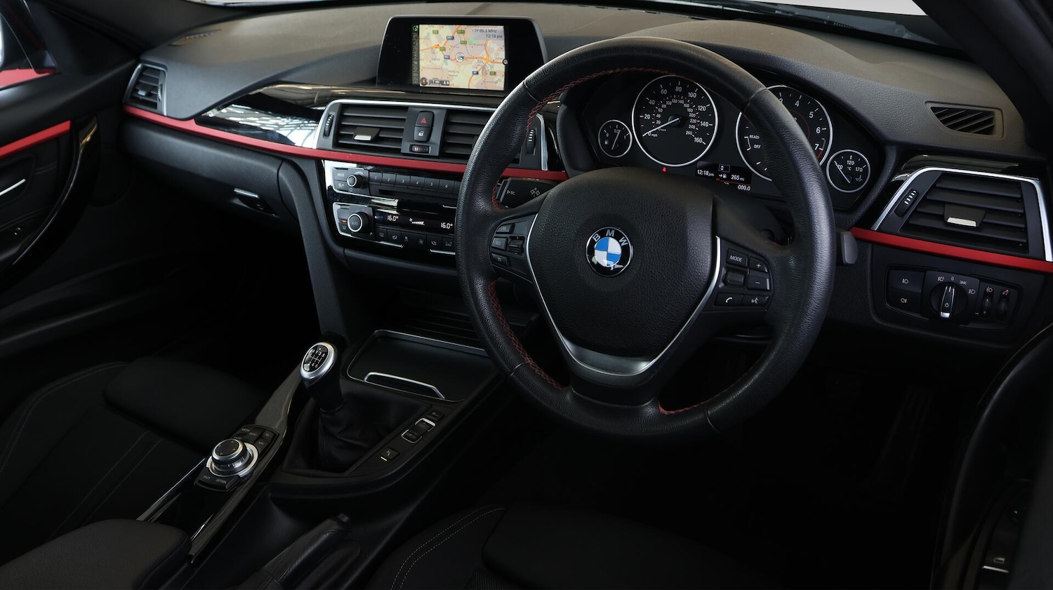 Used BMW 3 Series 2017 for sale - 76381064: Photo 9