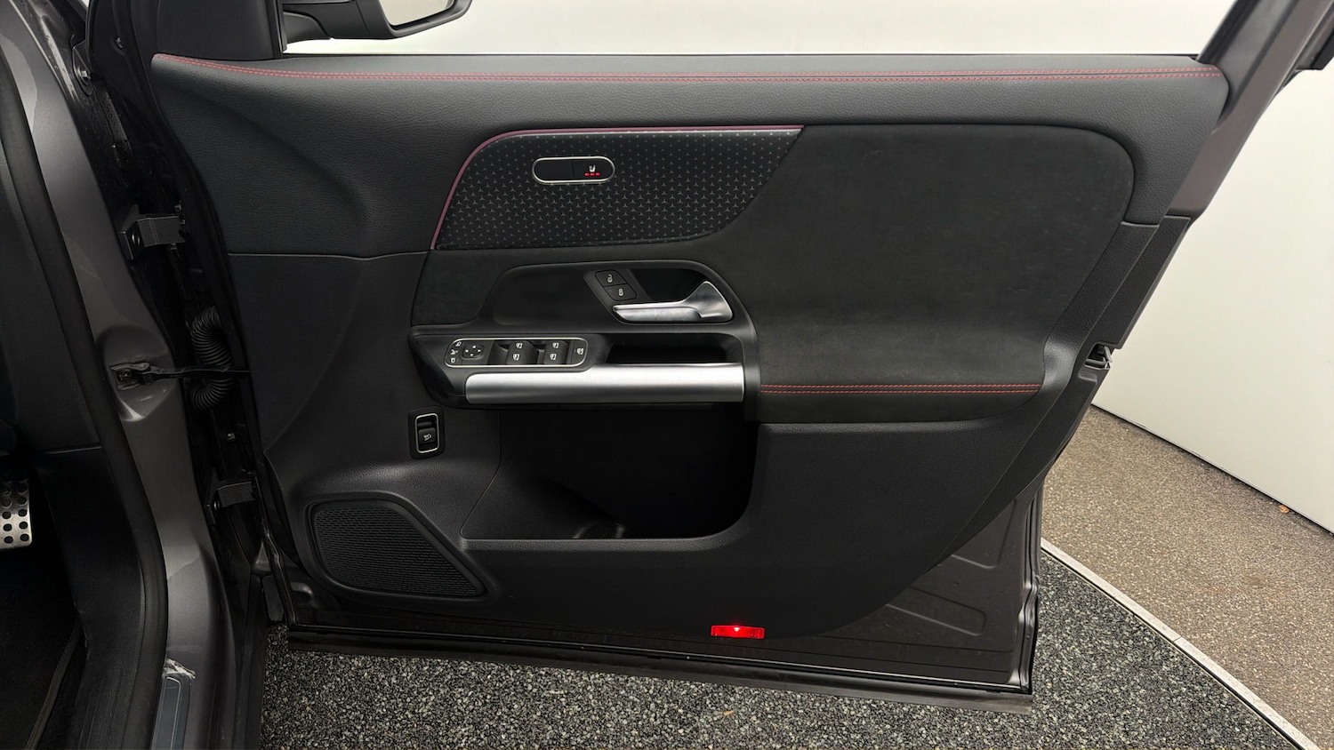 Used Mercedes-Benz EQA 2024 for sale - 78207252: Photo 14