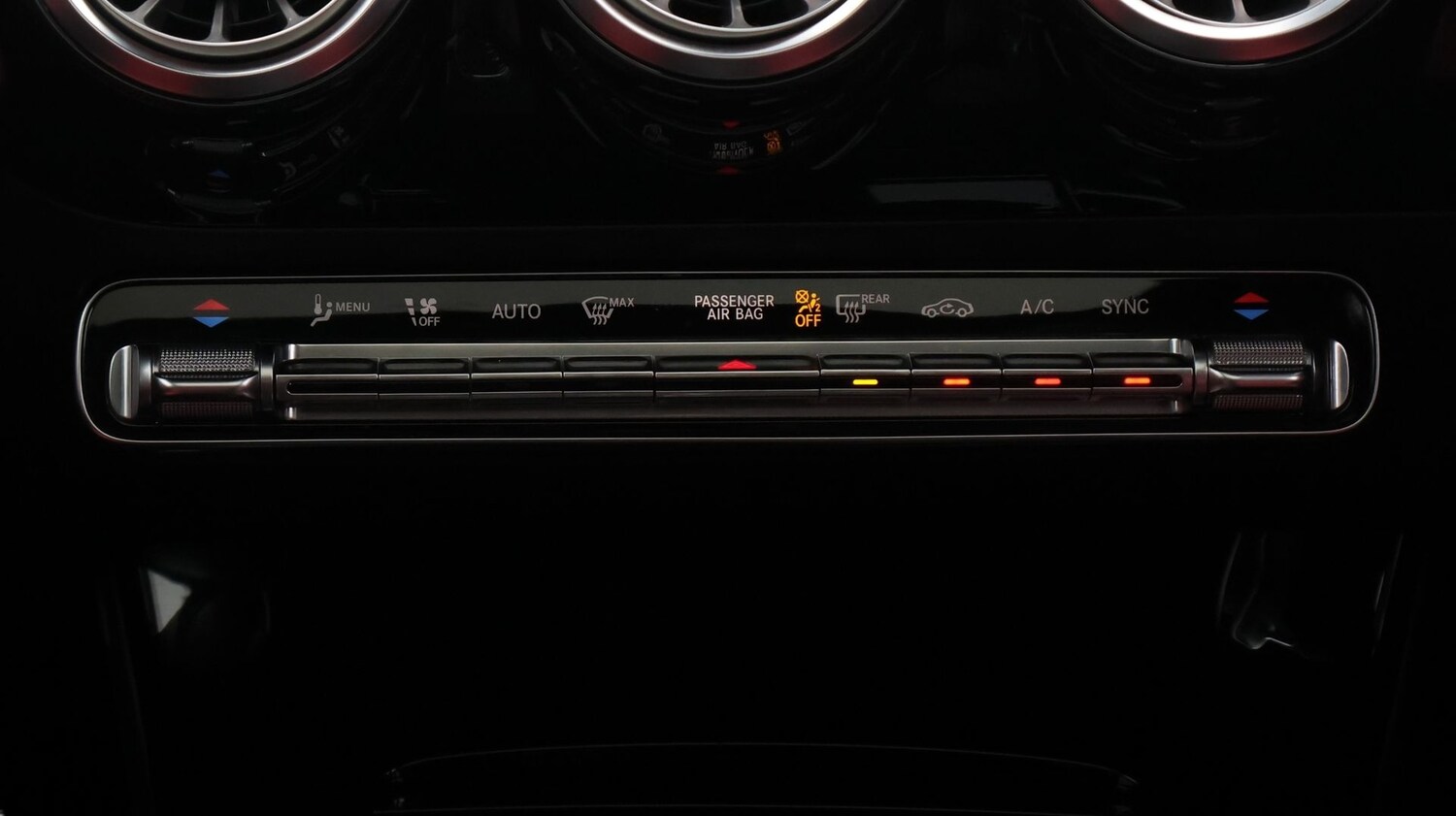 Used Mercedes-Benz CLA for sale - 77208159: Photo 12