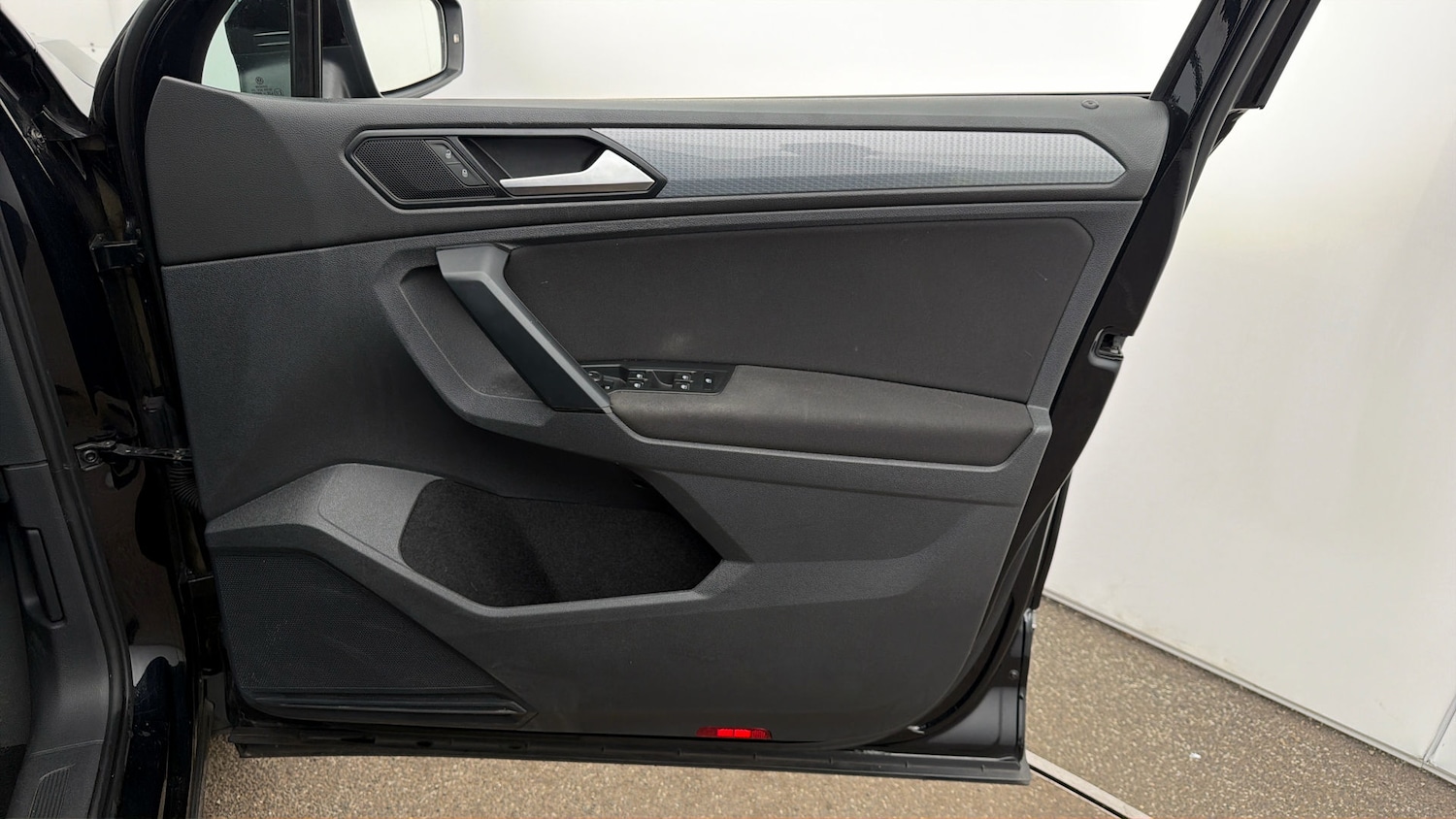 Used Volkswagen Tiguan 2021 for sale - 77998183: Photo 14