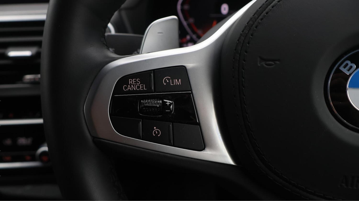 Used BMW X4 2020 for sale - 76573716: Photo 25