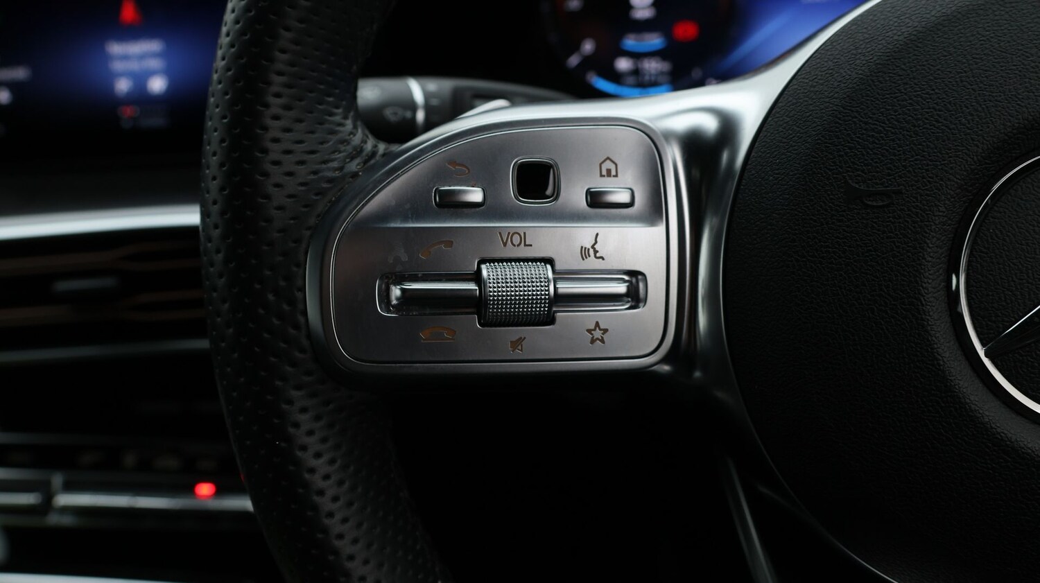 Used Mercedes-Benz EQC for sale - 77181547: Photo 25