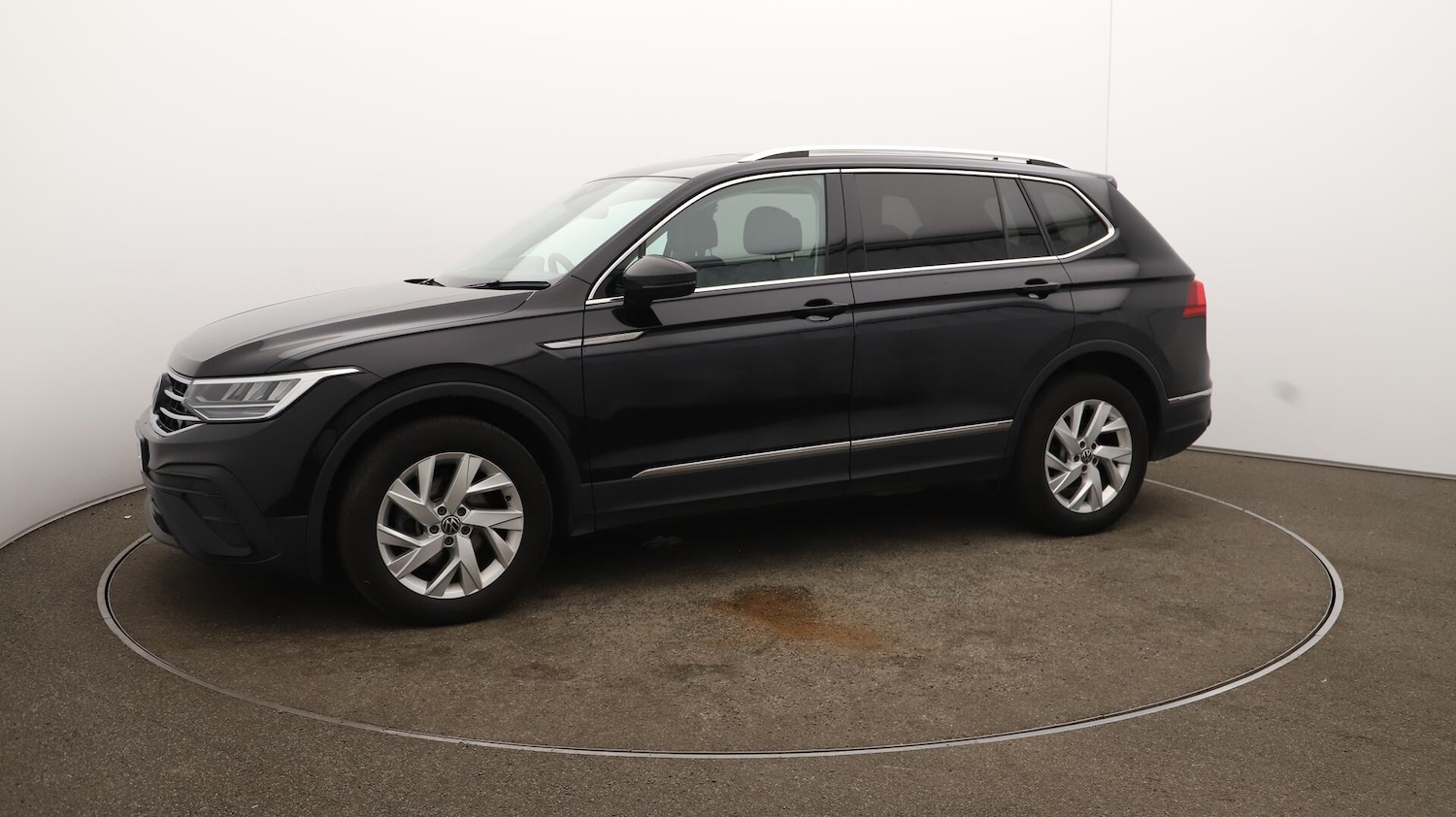 Used Volkswagen Tiguan Allspace 2024 for sale - 76714791: Photo 70