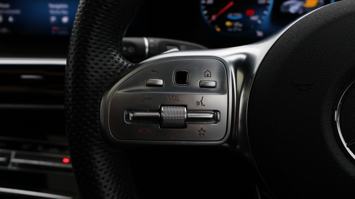 Used Mercedes-Benz EQC 2022 for sale - 77931470: Photo 28