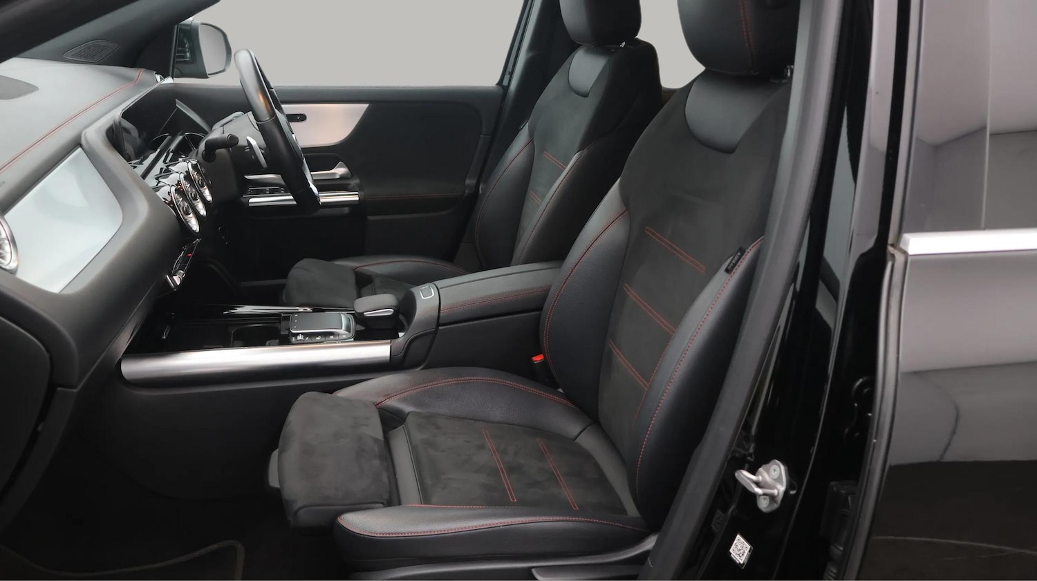 Used Mercedes-Benz EQA 2021 for sale - 76370269: Photo 15