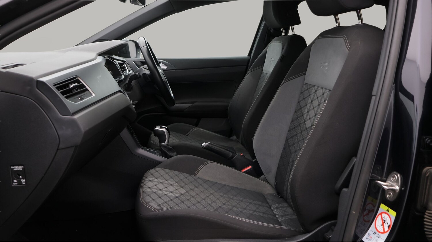 Used Volkswagen Taigo 2022 for sale - 77503970: Photo 14