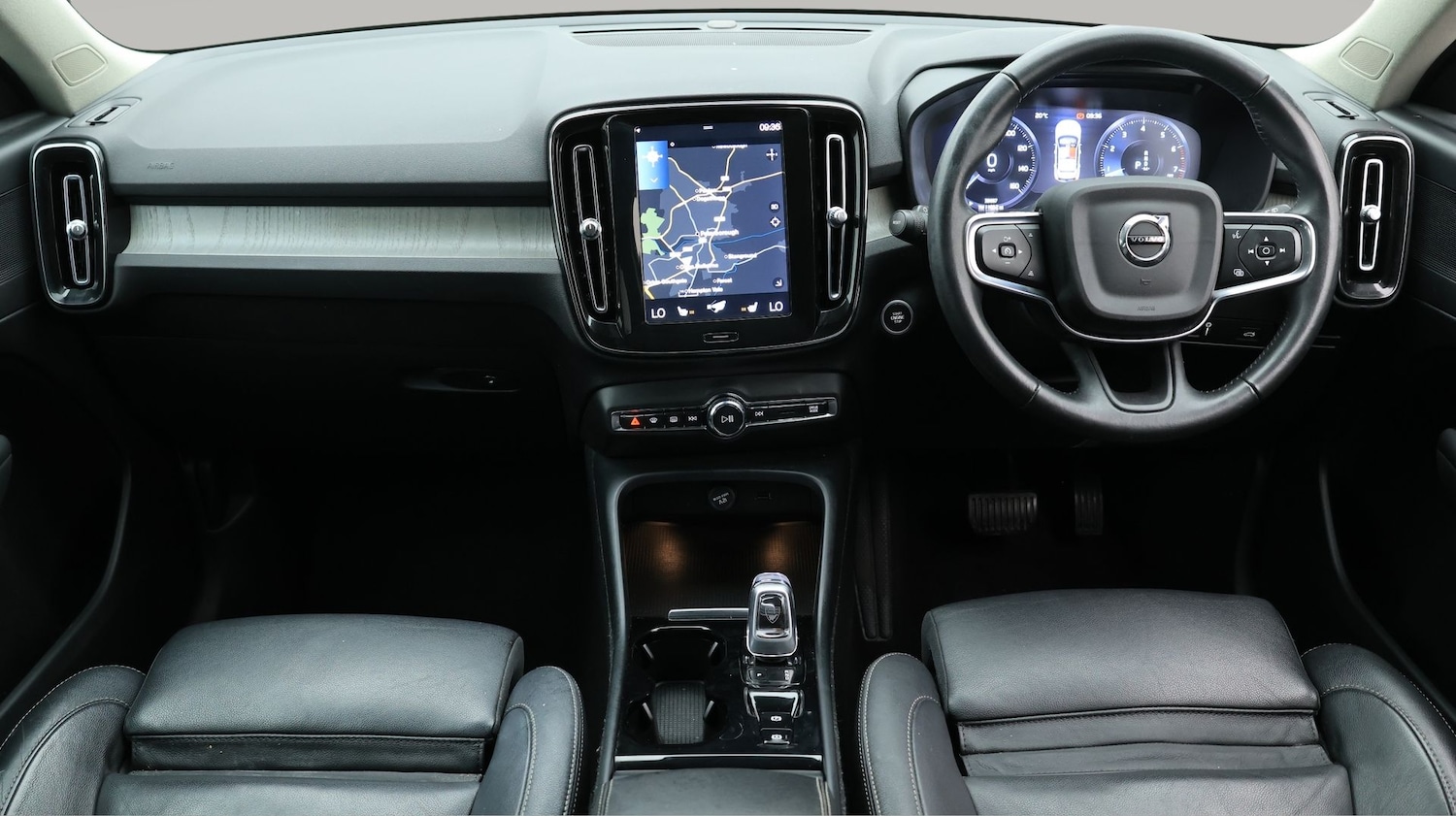 Used Volvo XC40 2020 for sale - 77701207: Photo 13