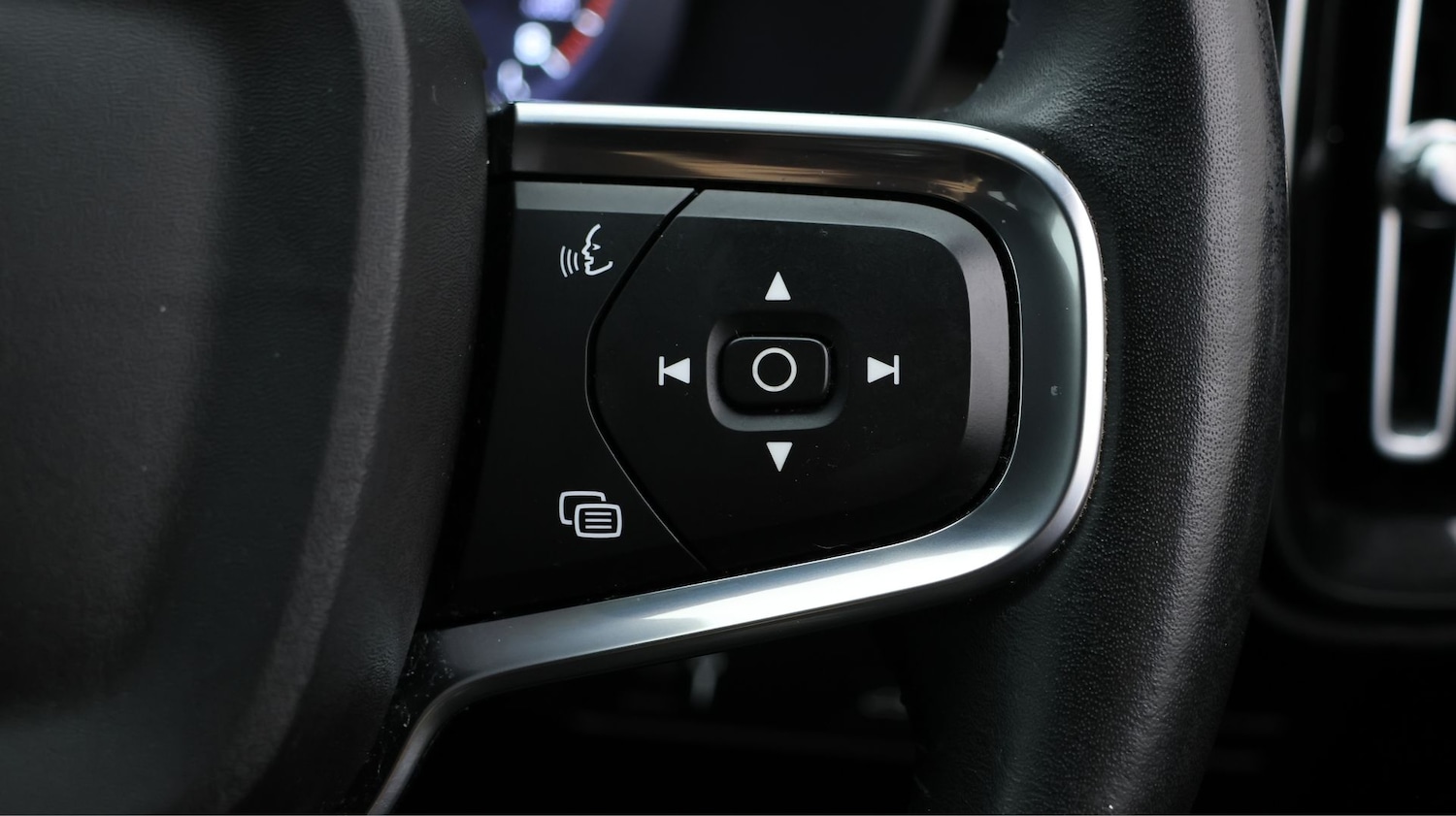 Used Volvo XC40 2020 for sale - 77701207: Photo 24