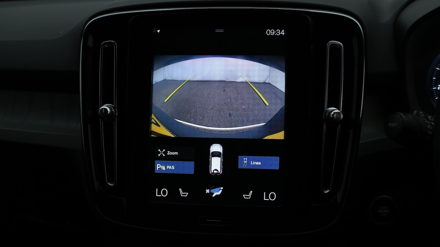 Used Volvo XC40 2020 for sale - 77701207: Photo 25