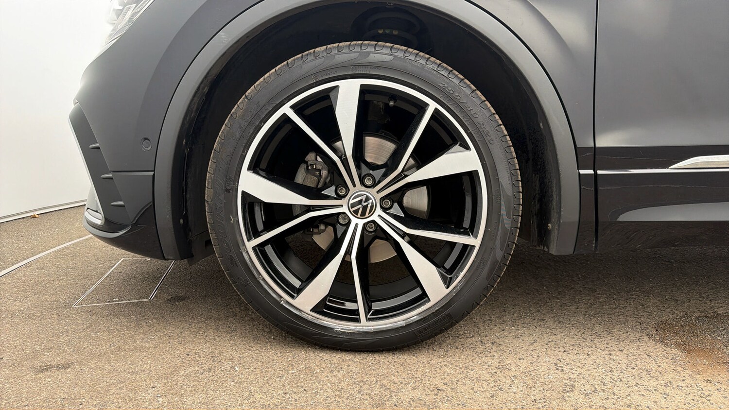 Used Volkswagen Tiguan 2021 for sale - 77945637: Photo 17