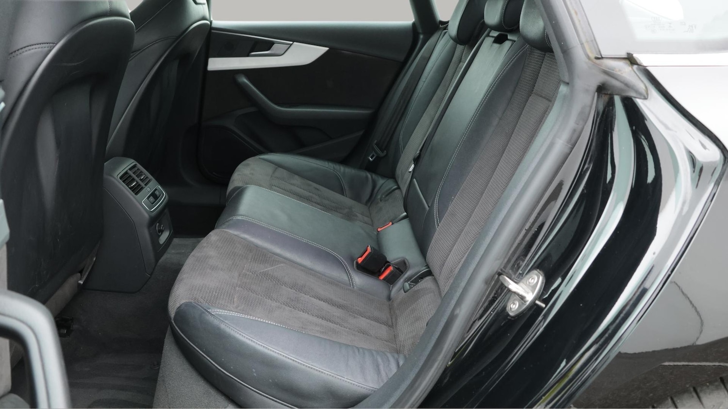 Used Audi A5 2018 for sale - 76781571: Photo 17