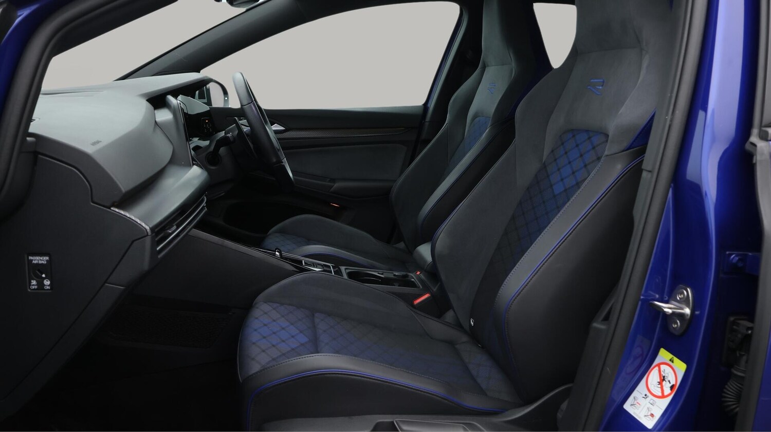 Used Volkswagen Golf 2024 for sale - 76031689: Photo 15