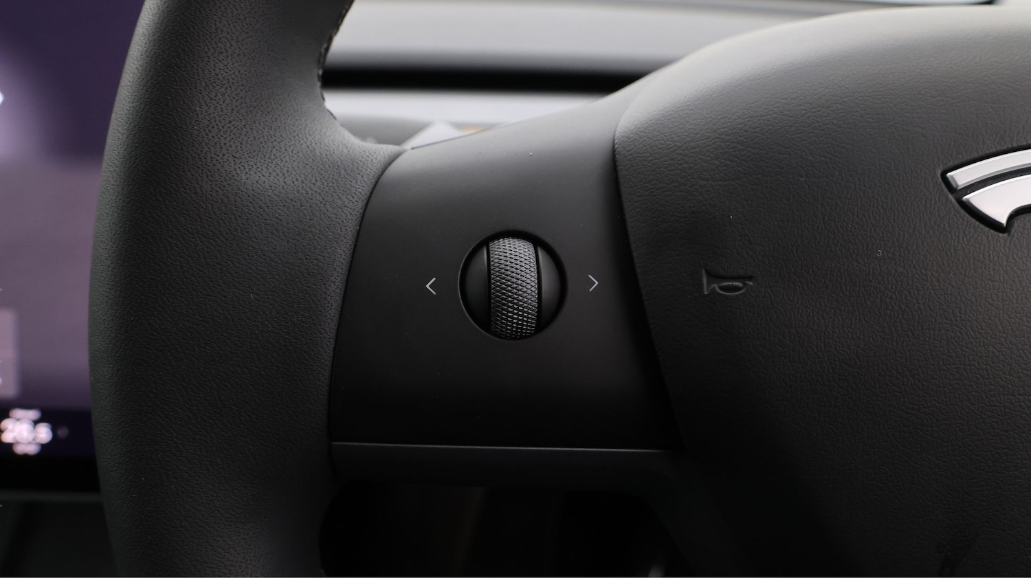 Used Tesla Model Y 2022 for sale - 77584343: Photo 23