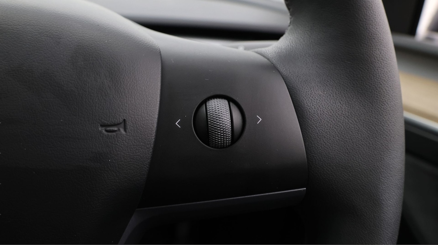 Used Tesla Model Y 2022 for sale - 77584343: Photo 24