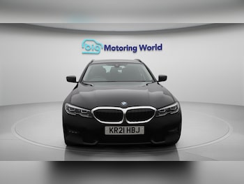 Used BMW 3 Series 2021 for sale - 76013608: Photo 3