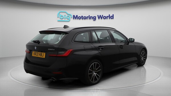 Used BMW 3 Series 2021 for sale - 76013608: Photo 8