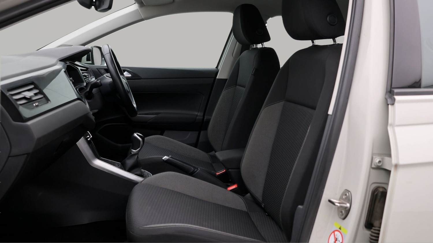 Used Volkswagen Taigo 2023 for sale - 77392178: Photo 14