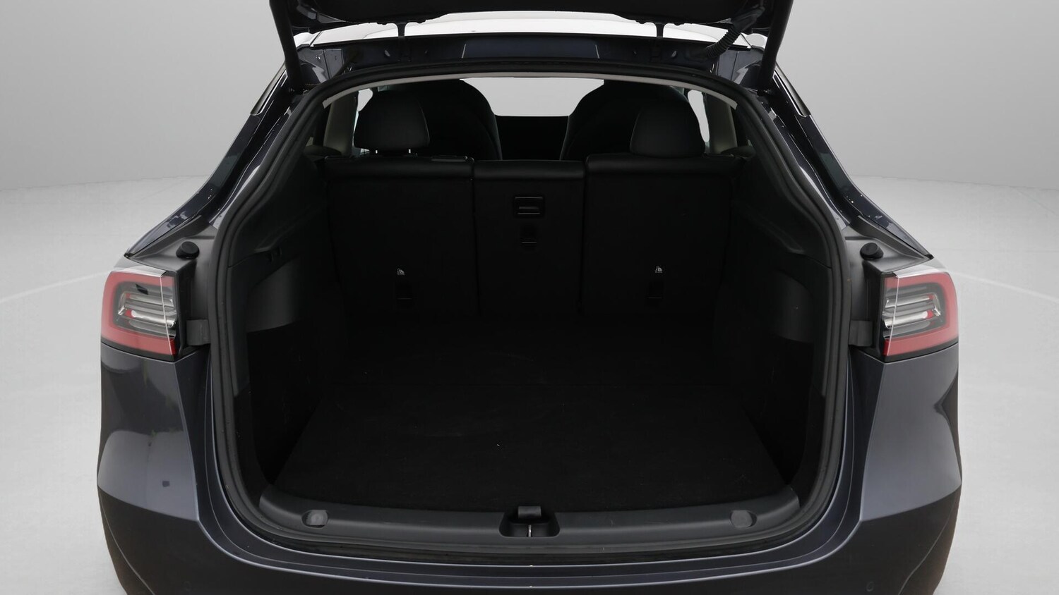 Used Tesla Model Y 2022 for sale - 76715001: Photo 18