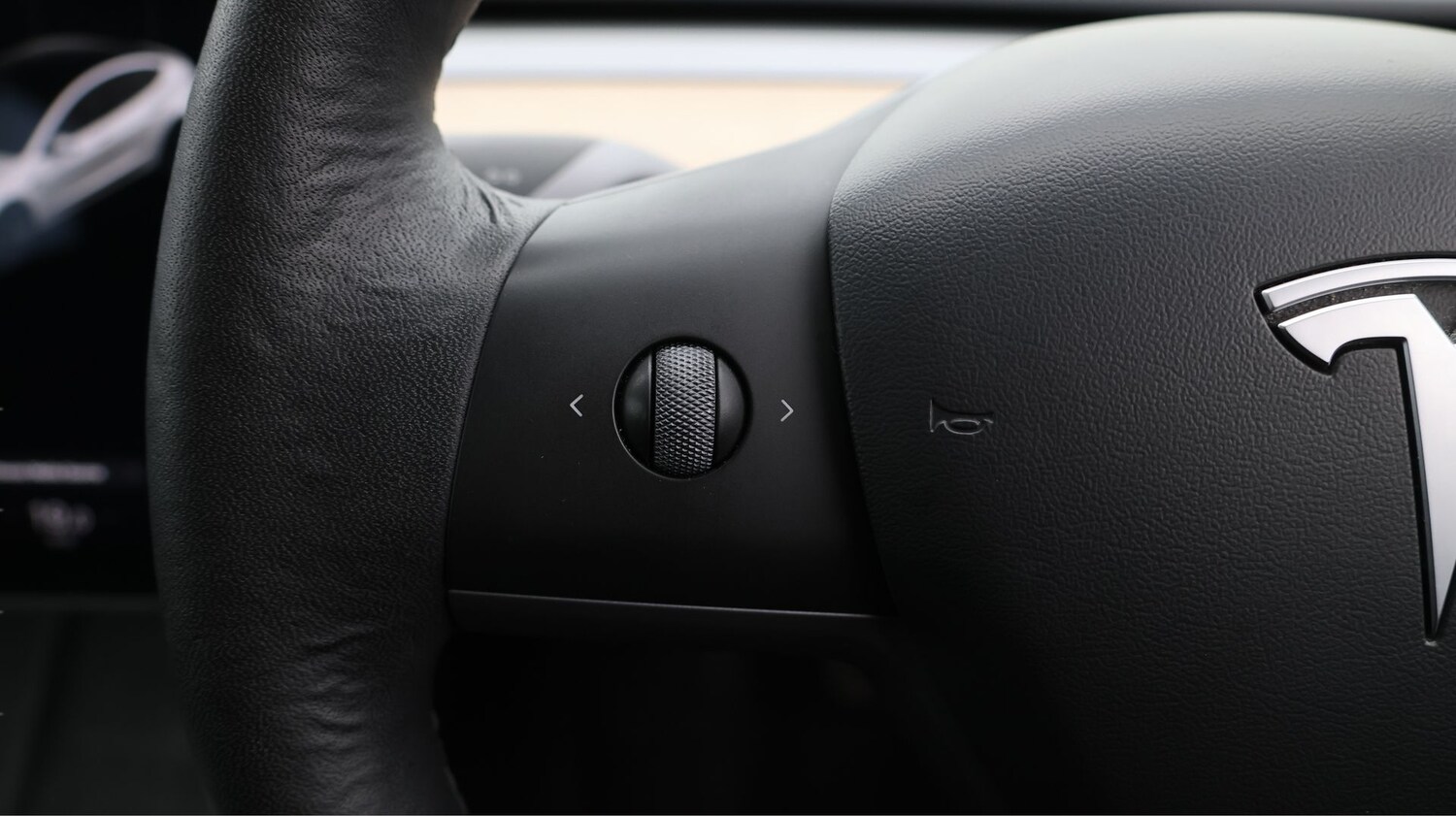 Used Tesla Model 3 2021 for sale - 77803613: Photo 21