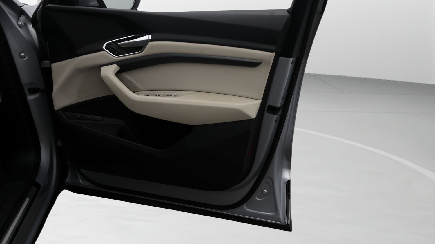 Used Audi e-tron 2021 for sale - 77432798: Photo 15