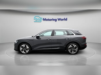 Used Audi Q8 2023 for sale - 78422386: Photo