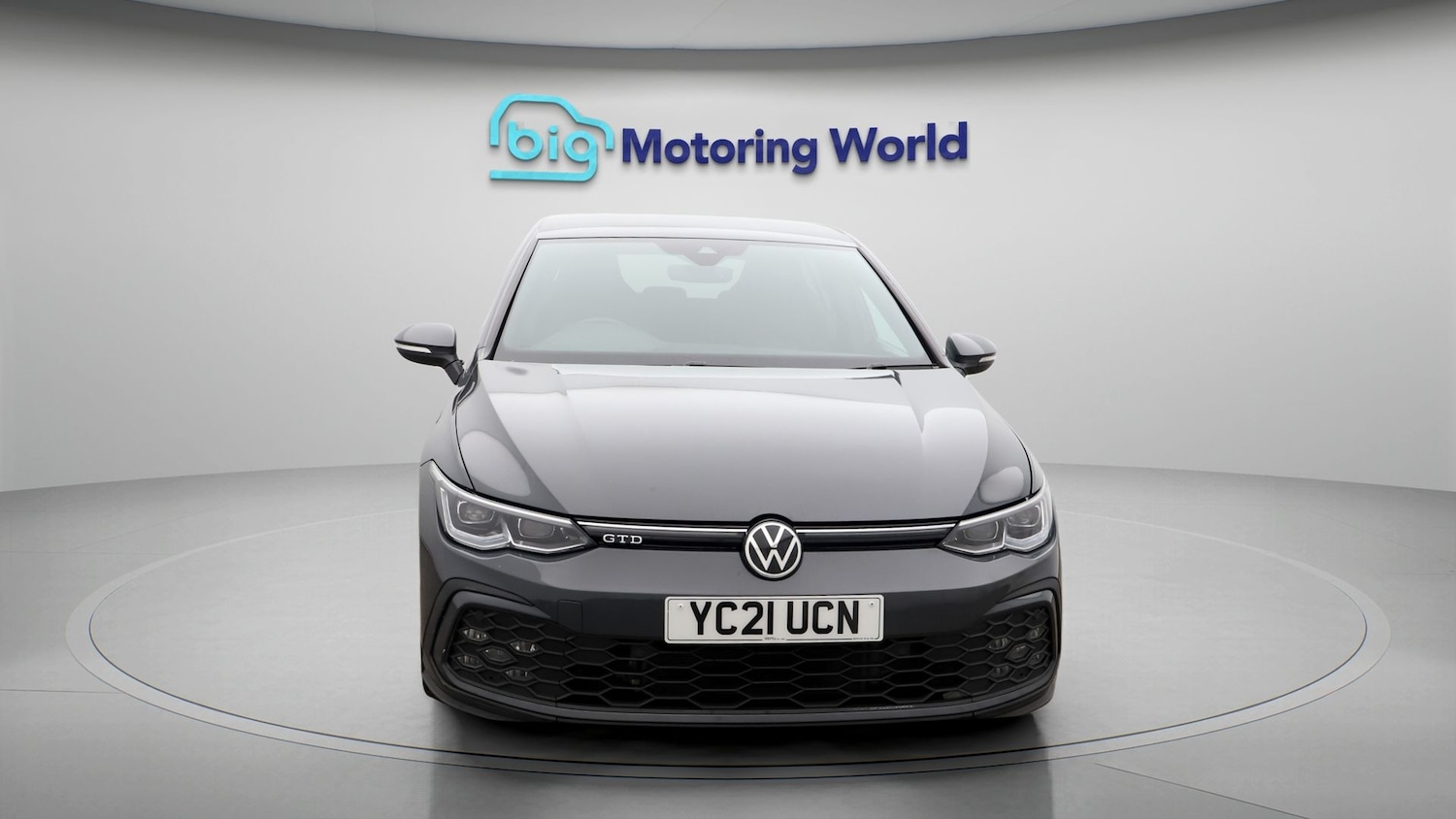 Used Volkswagen Golf 2021 for sale - 77931396: Photo 2