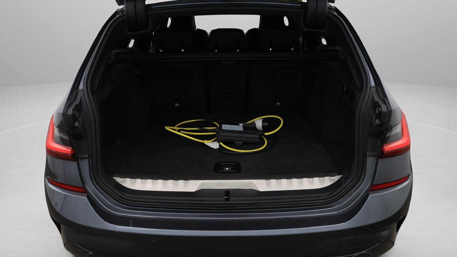 Used BMW 3 Series 2021 for sale - 76307847: Photo 18