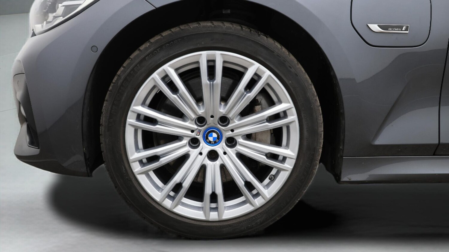 Used BMW 3 Series 2021 for sale - 76307847: Photo 19