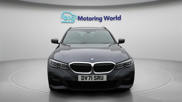 Used BMW 3 Series 2021 for sale - 76307847: Photo 3