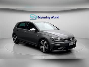 Used Volkswagen Golf 2018 for sale - 79653048: Photo