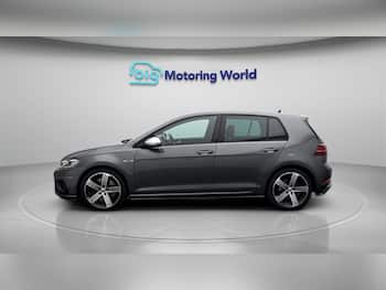 Used Volkswagen Golf 2018 for sale - 79653048: Photo