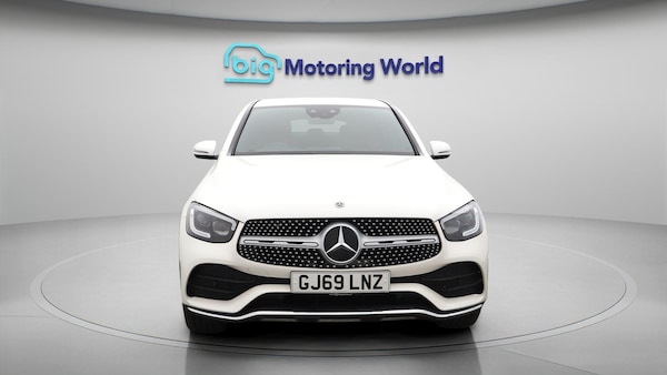 Used Mercedes-Benz GLC 2019 for sale - 75635297: Photo 3