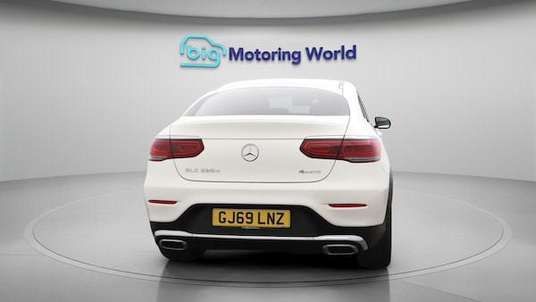 Used Mercedes-Benz GLC 2019 for sale - 75635297: Photo 7