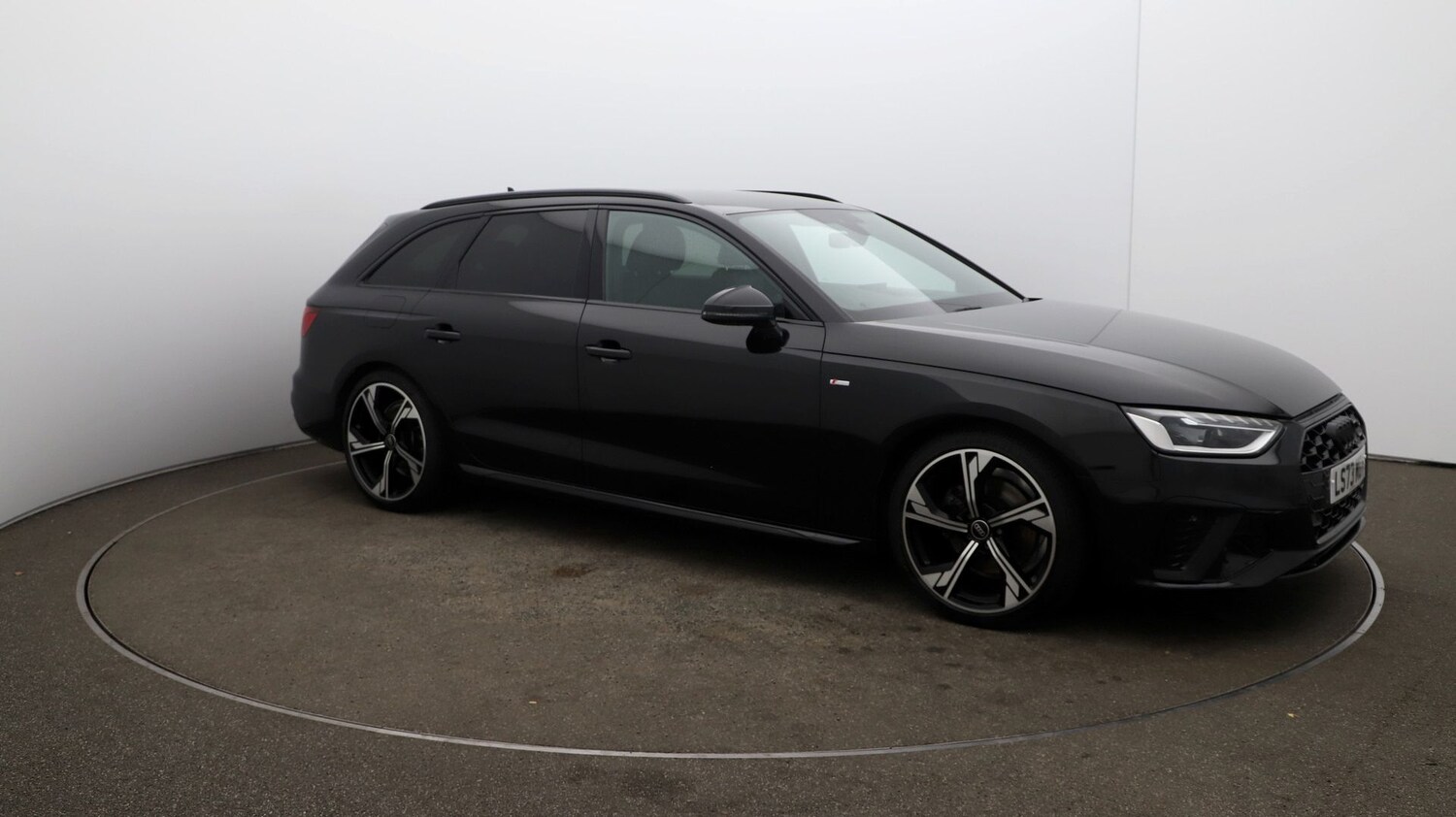 Used Audi A4 Avant for sale - 76811970: Photo 37