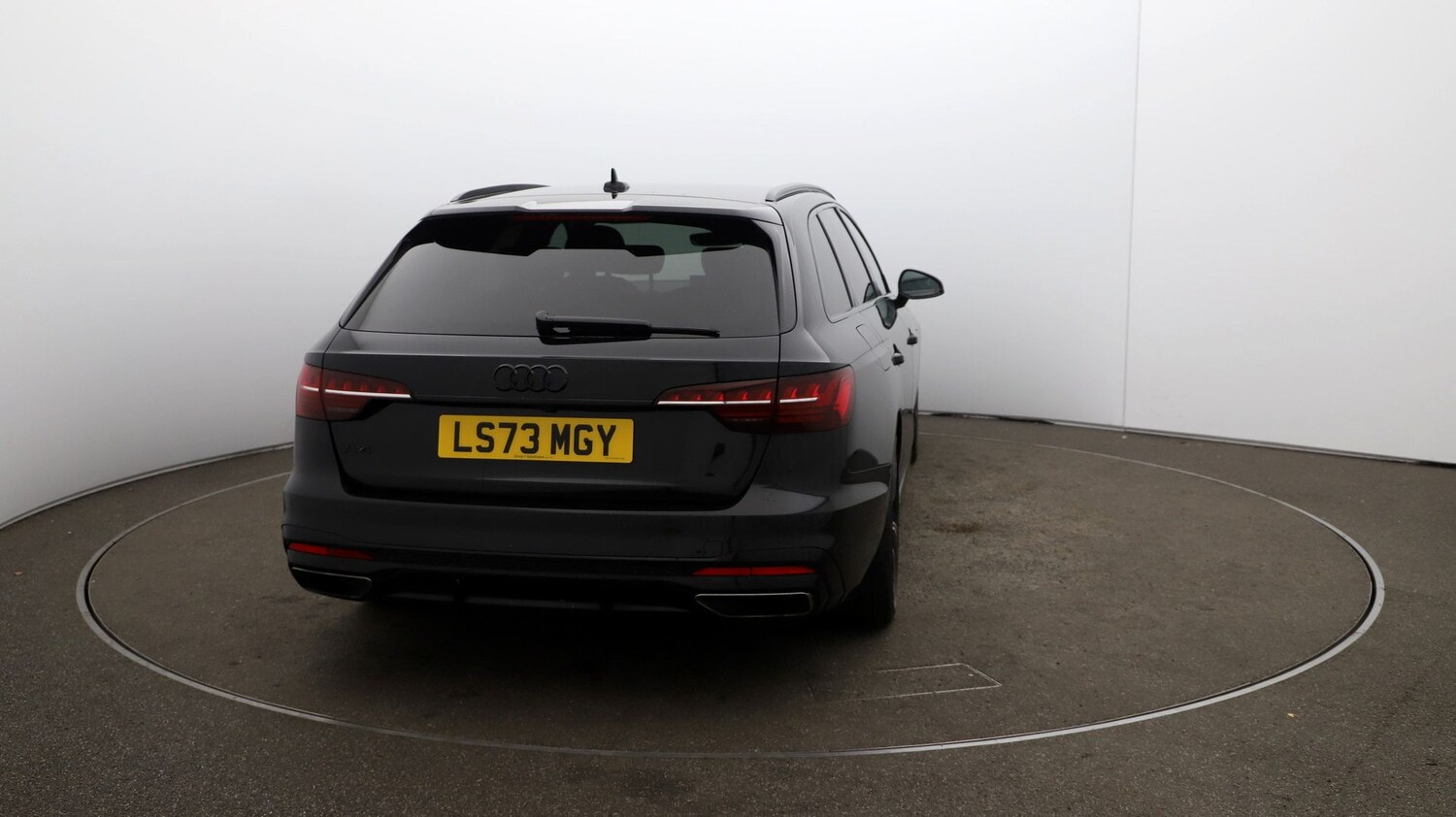 Used Audi A4 Avant for sale - 76811970: Photo 49