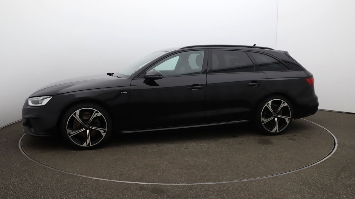 Used Audi A4 Avant for sale - 76811970: Photo 58