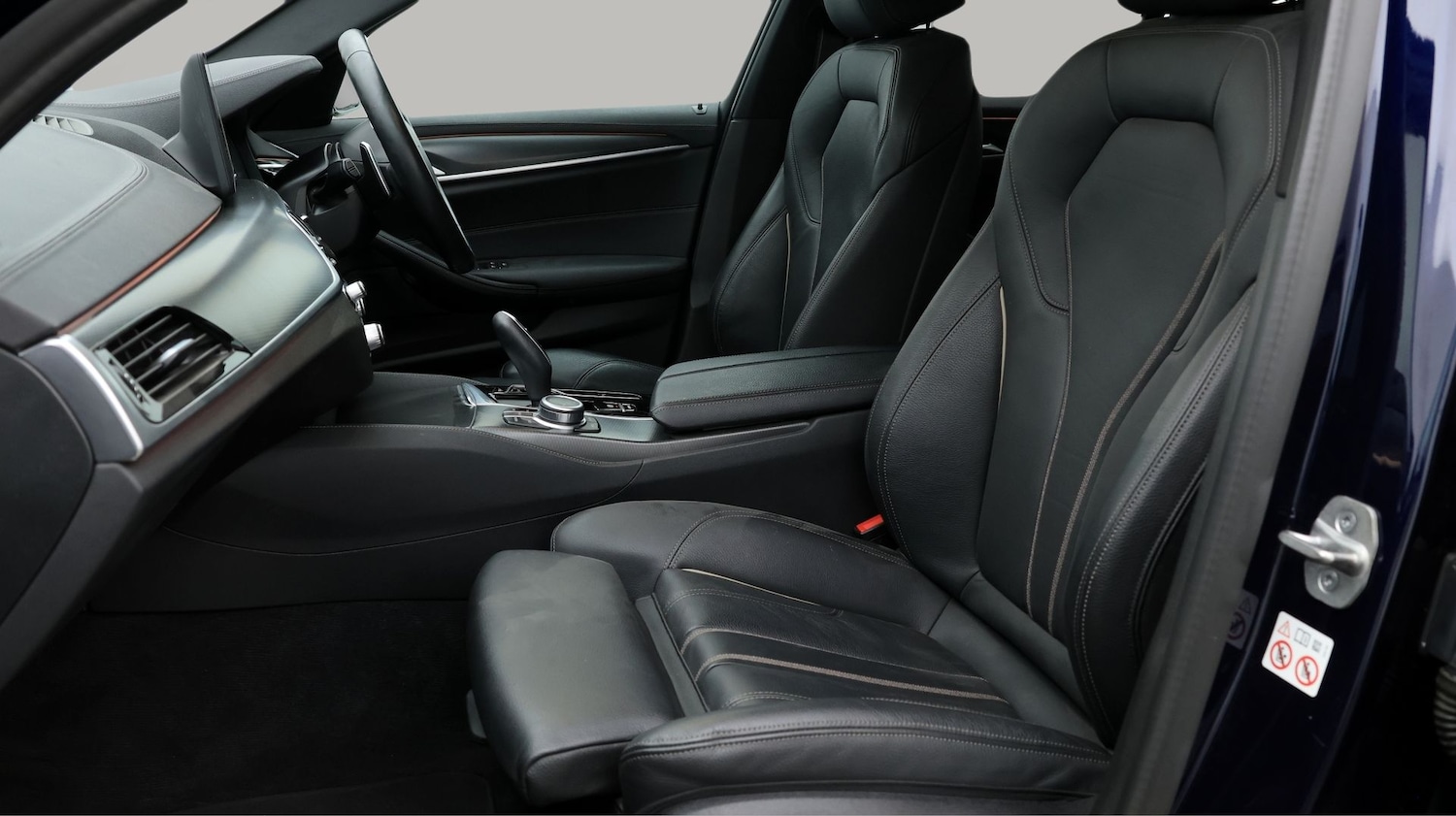 Used BMW 5 Series 2022 for sale - 77379662: Photo 14