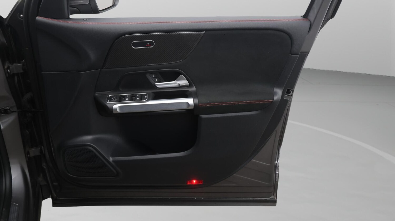 Used Mercedes-Benz GLB 2022 for sale - 76658041: Photo 16