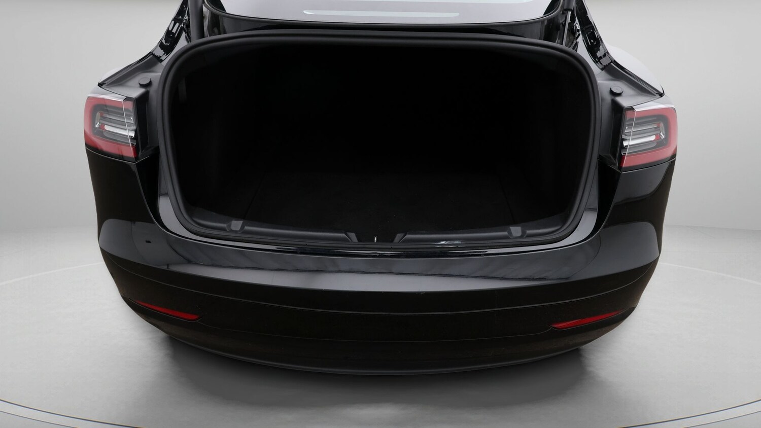 Used Tesla Model 3 2023 for sale - 77903759: Photo 17